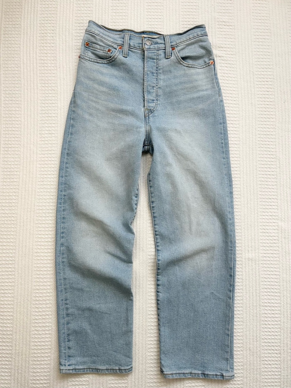 Levi’s Ribcage Straight Ankle Jeans Light Wash Women’s Size 28